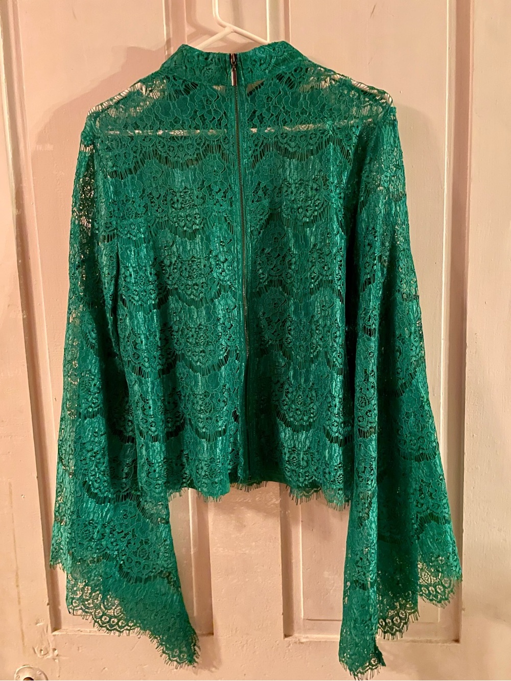VENUS Emerald Green Floral Lace Top Mock Neck Bell Sleeve Blouse - Picture 8 of 9